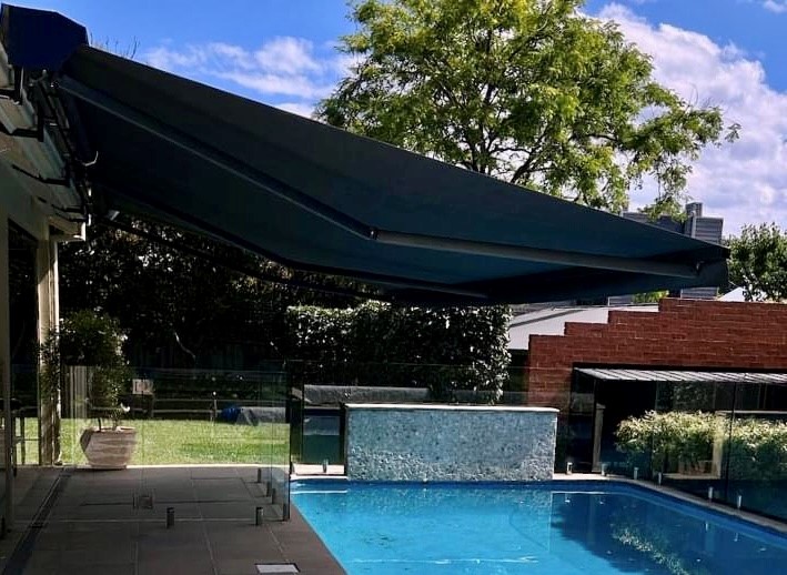 Australia R-90 Folding Arm Awning